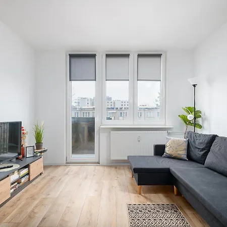 Apartment Rentplanet - Kondratowicza Warschau